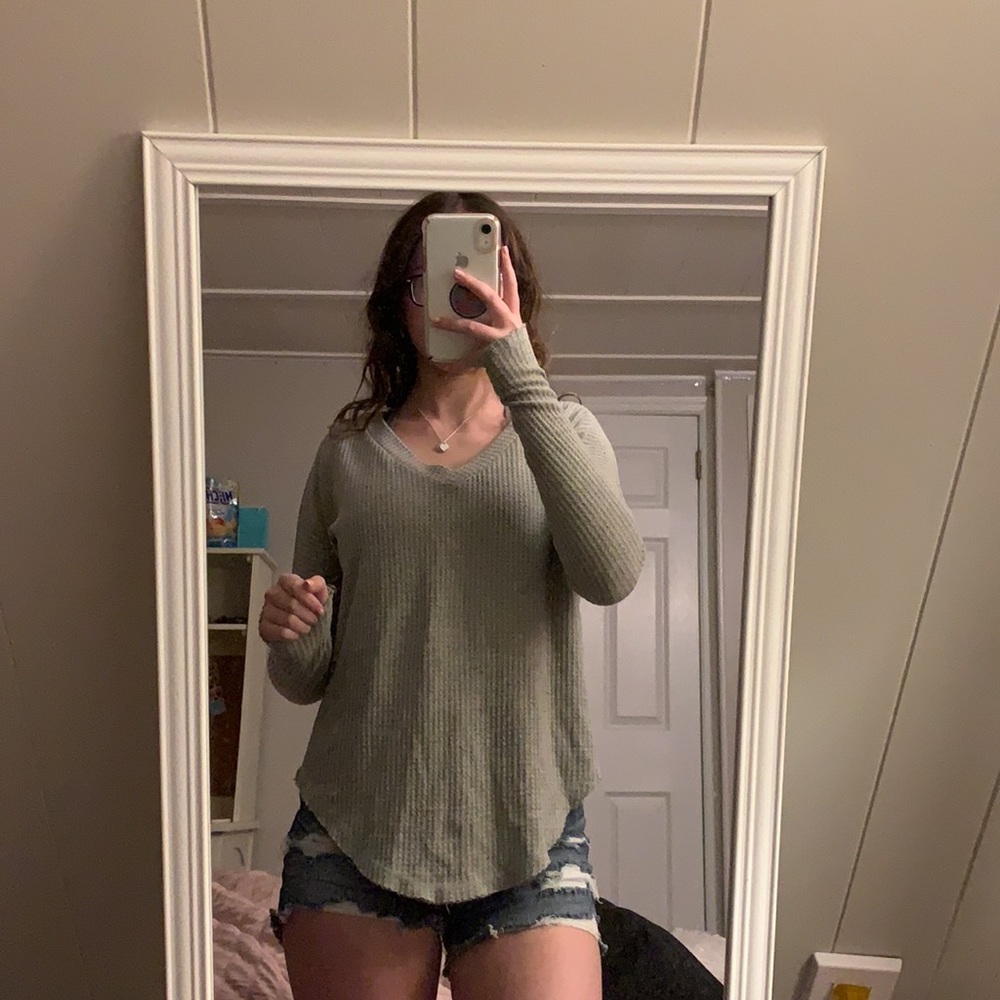 💜2/$20XS AEROPOSTALE waffle knit grey long sleeve